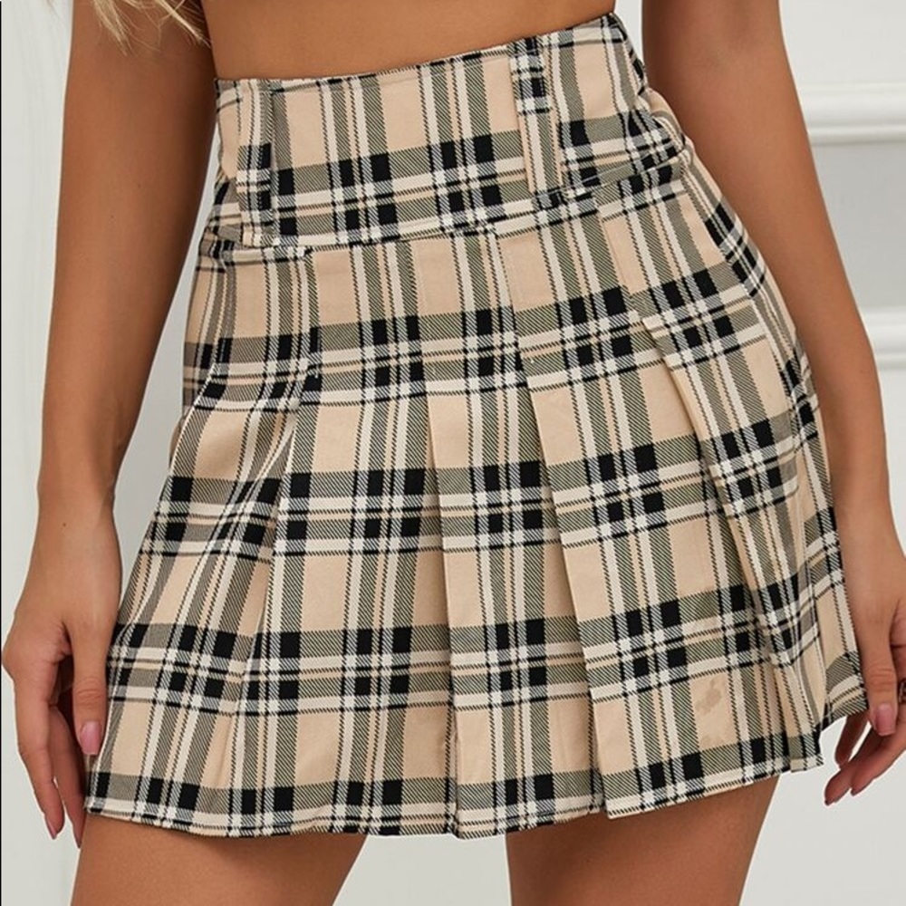 Plaid Pleated Mini Skirt